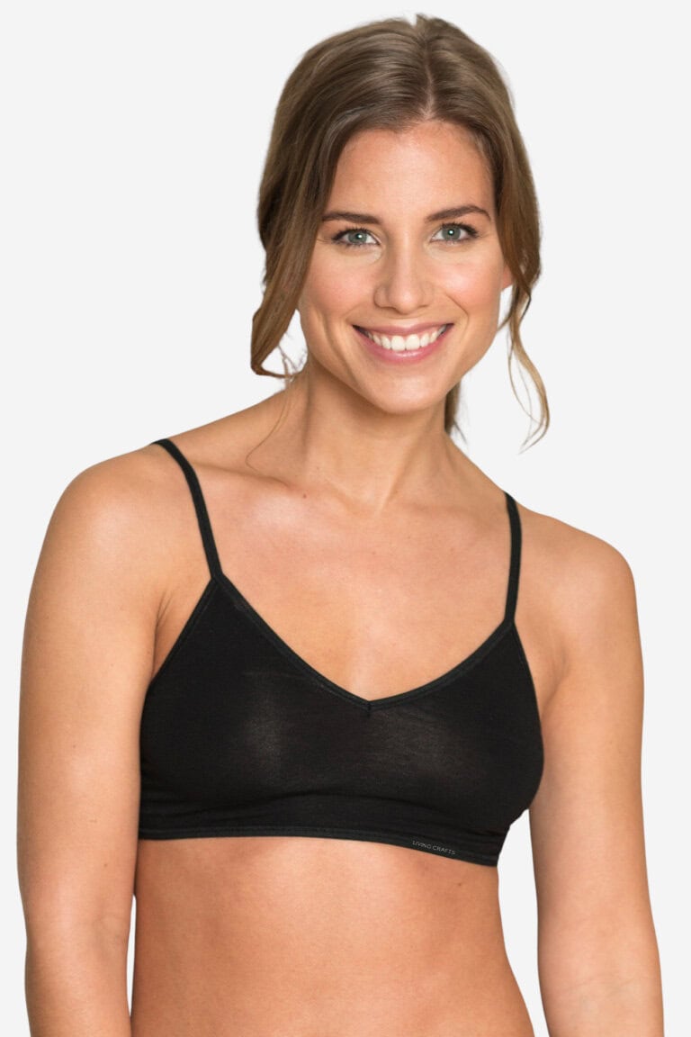 ekologisk mjuk bh bygellös camilla svart modell närbild