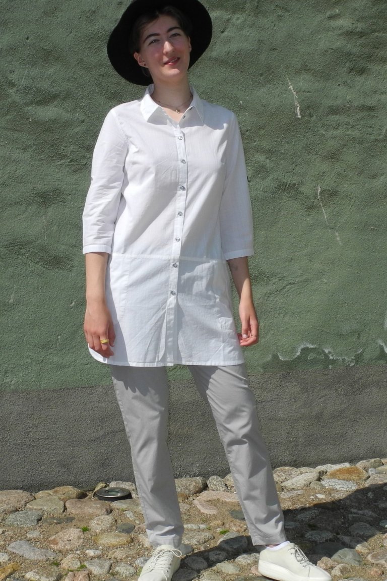 lång skjorta vit modell