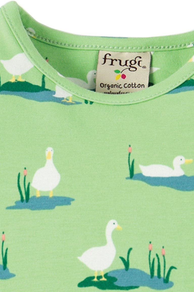 snurrklanning-barn-kortarm-gron-ankdamm-narbild