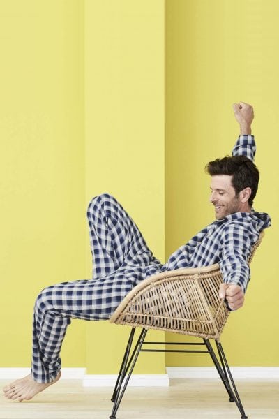 pyjamas herr flanell rutig modell helbild sittande