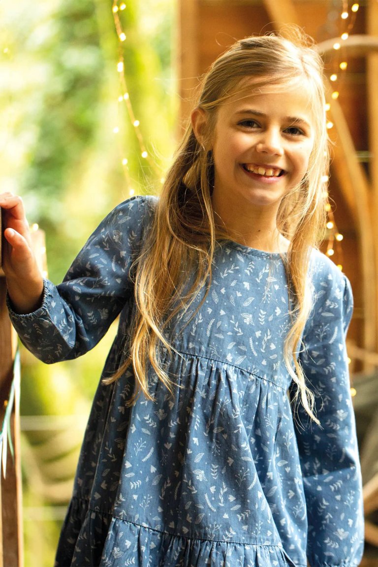 barnklänning botanik denimblå modell
