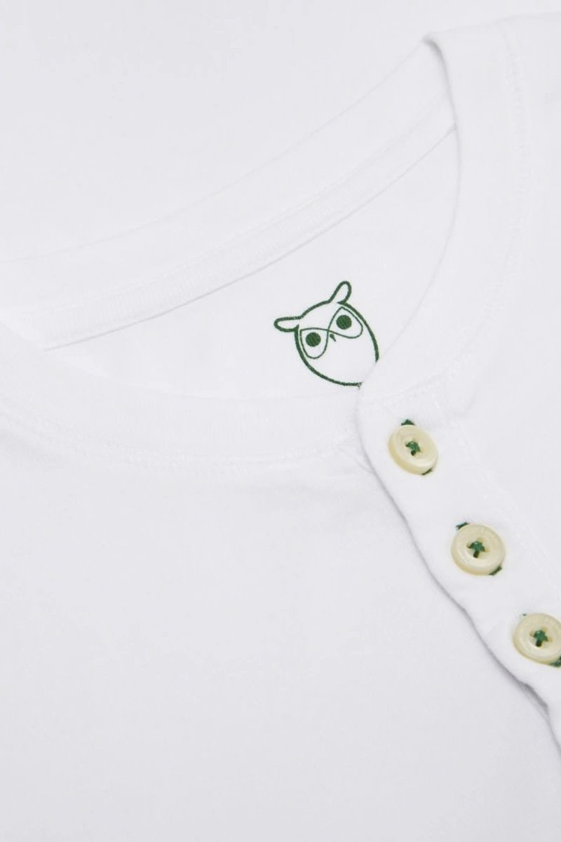 farfarströja cedar vit knappar