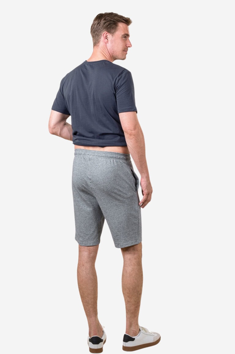 ekologiska sweatshorts herr charlie gråmelerad modell bakifrån