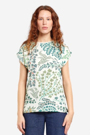 ekologisk t-shirt botanical quilt aop visby cremevit modell