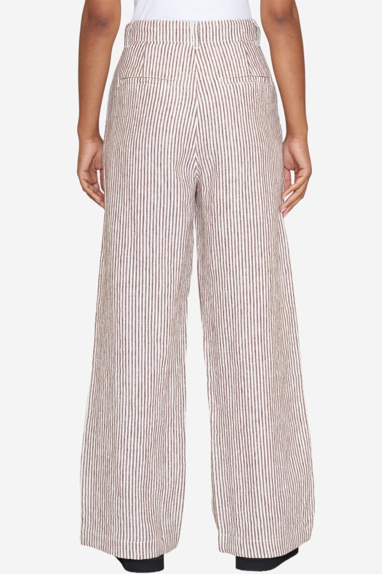 ekologiska-linbyxor-dam-randig-brun-modell-bakifran