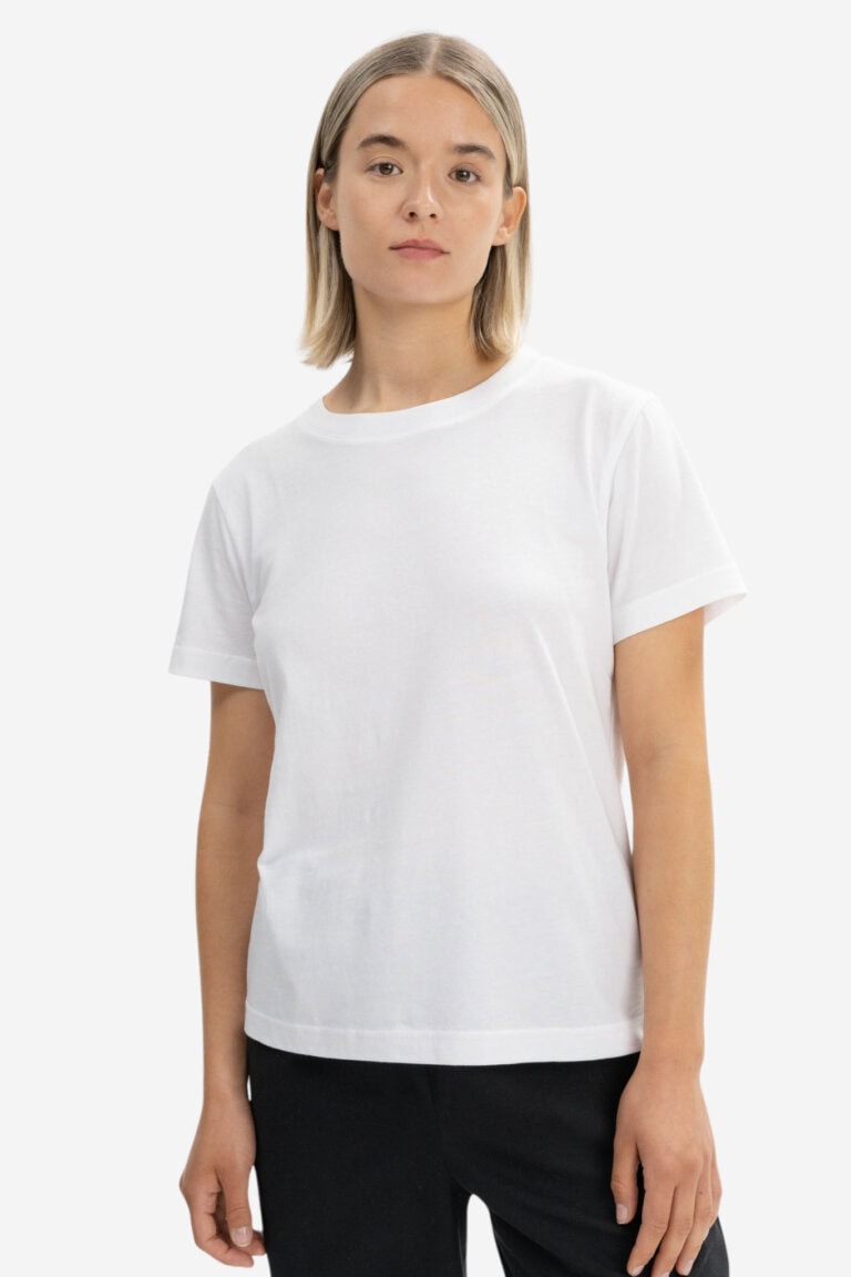 ekologisk-t-shirt-dam-khira-vit-modell