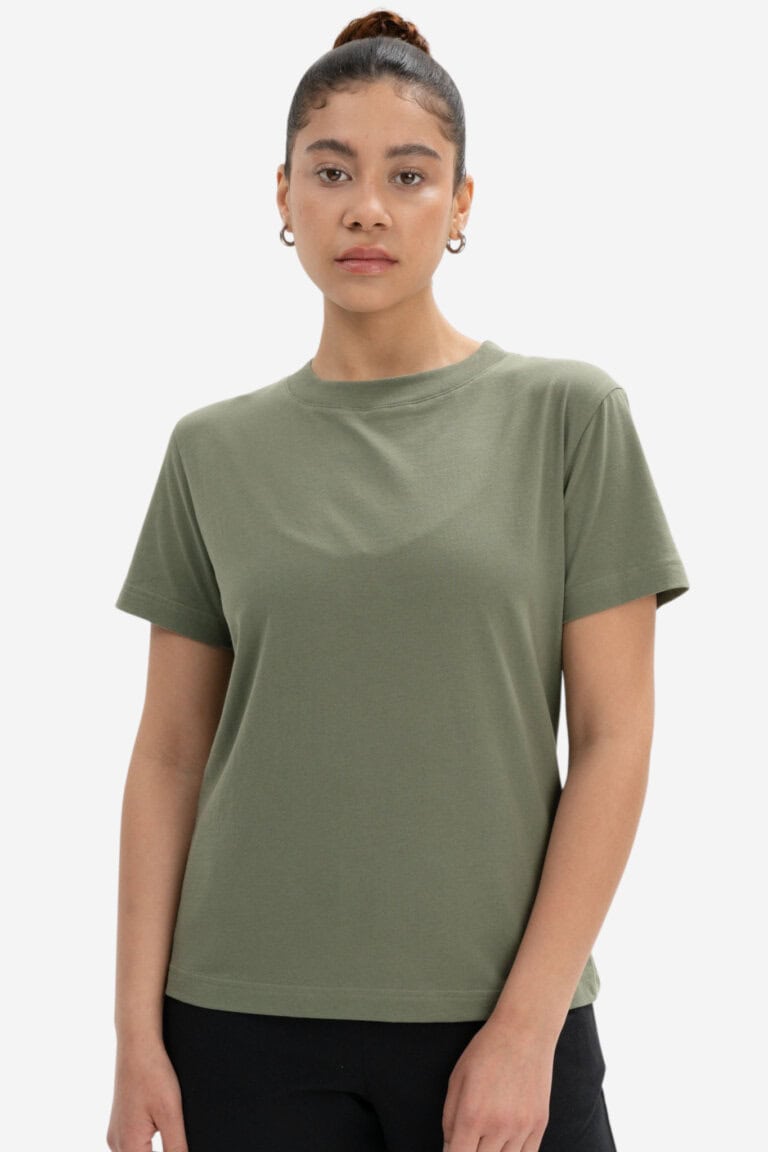 ekologisk t-shirt dam khira khakigrön modell