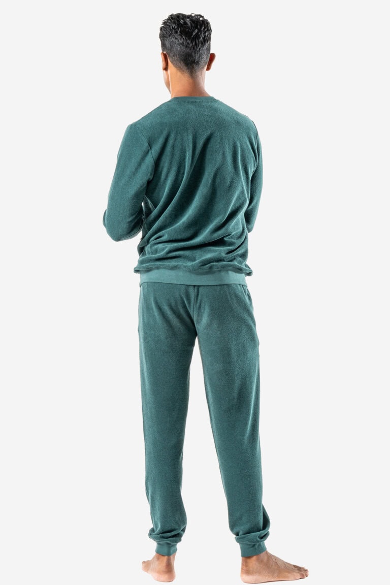 ekologisk pyjamas herr björn frotté petrolgrön modell bakifrån
