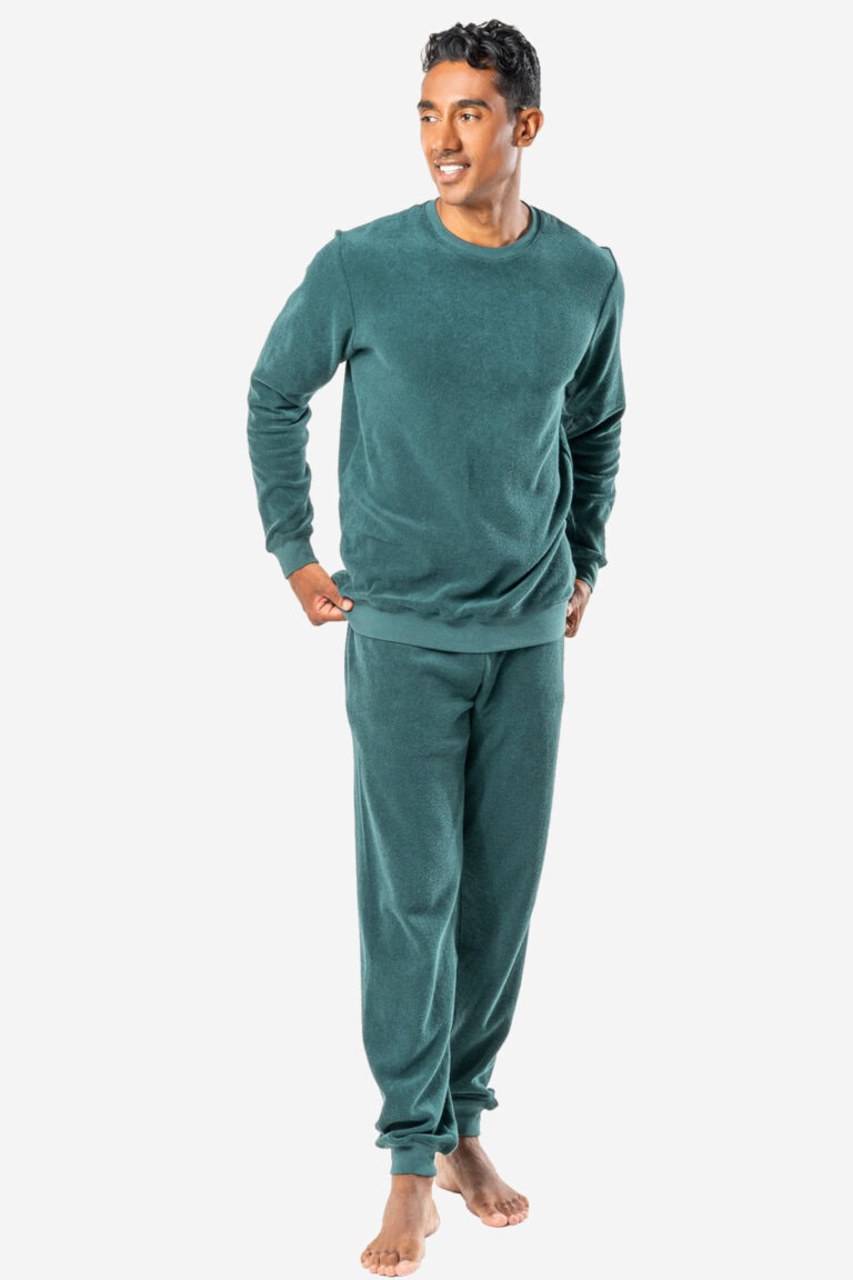 ekologisk pyjamas herr björn frotté petrolgrön modell helbild