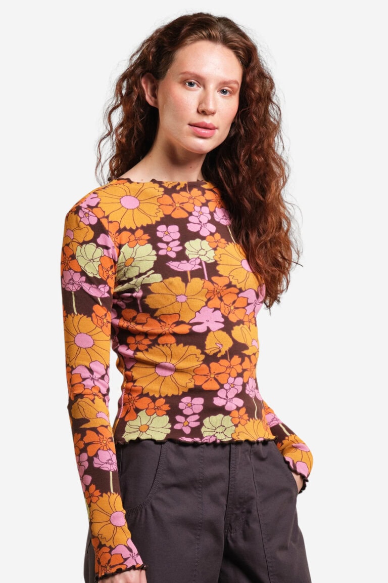 ekologisk-topp-ribbad-flower-power-ryd-modell-sidan