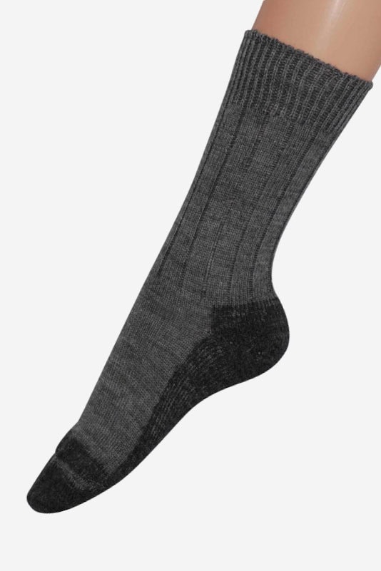 ekologiska ullstrumpor vandring mörkgrå ekologiska ullstrumpor vandring mörkgrå