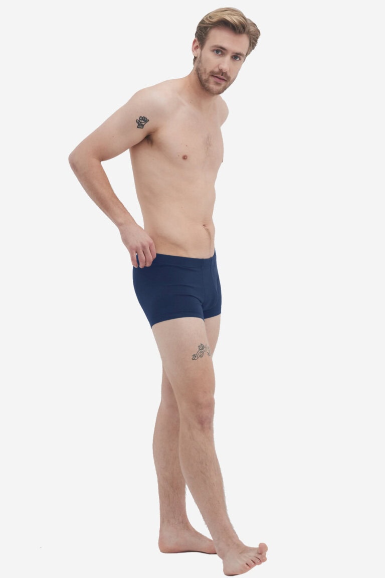 ekologiska kalsonger boxer hogan 2-pack rutiga/marinblå modell helbild