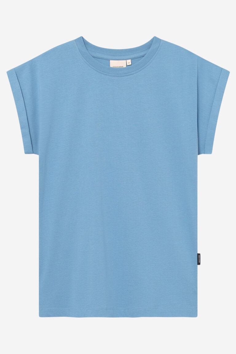 ekologisk-t-shirt-bas-visby-ljusbla