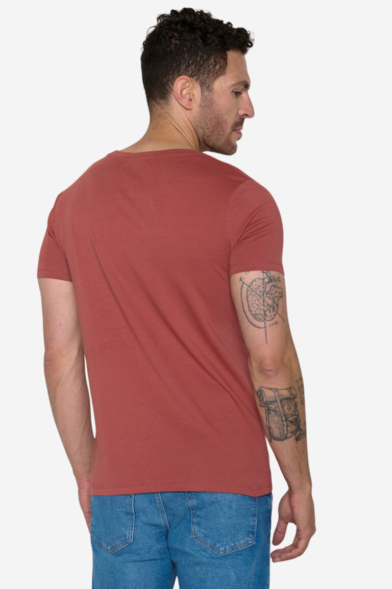 ekologisk-t-shirt-bike-crop-guide-tegelrod-modell-bakifran
