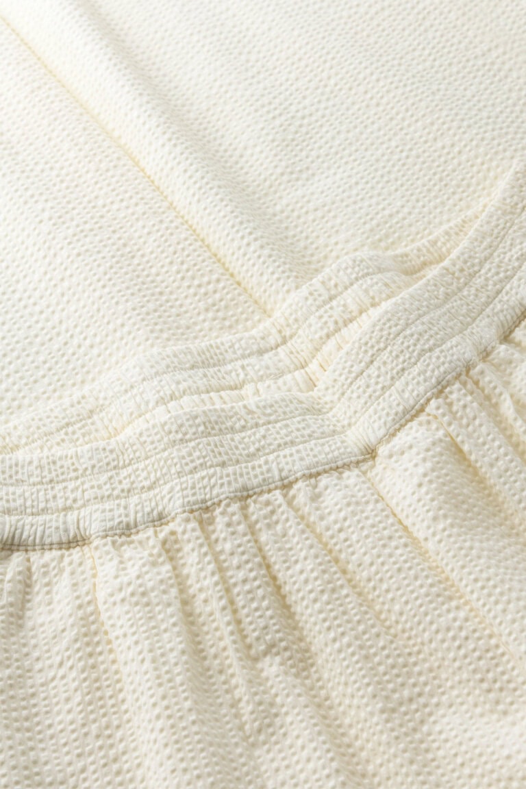 ekologiska-byxor-dam-wrinkletyg-vida-posey-graddvit-narbild