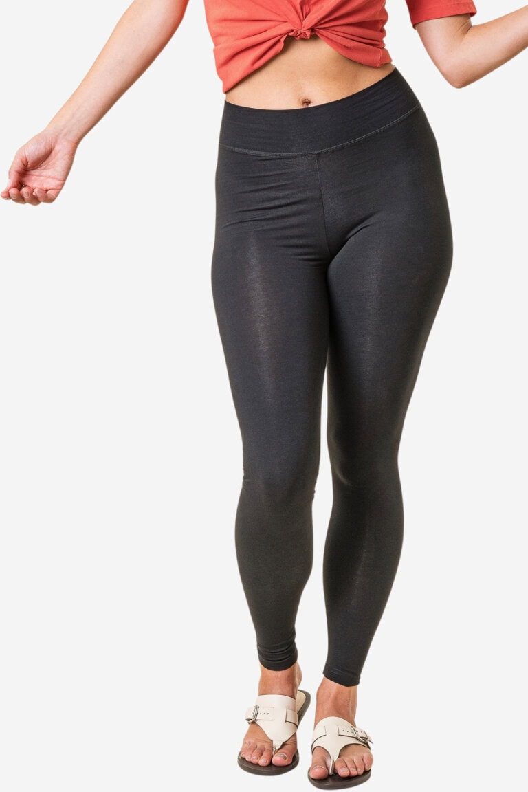 ekologiska-leggings-lisa-svart-modell