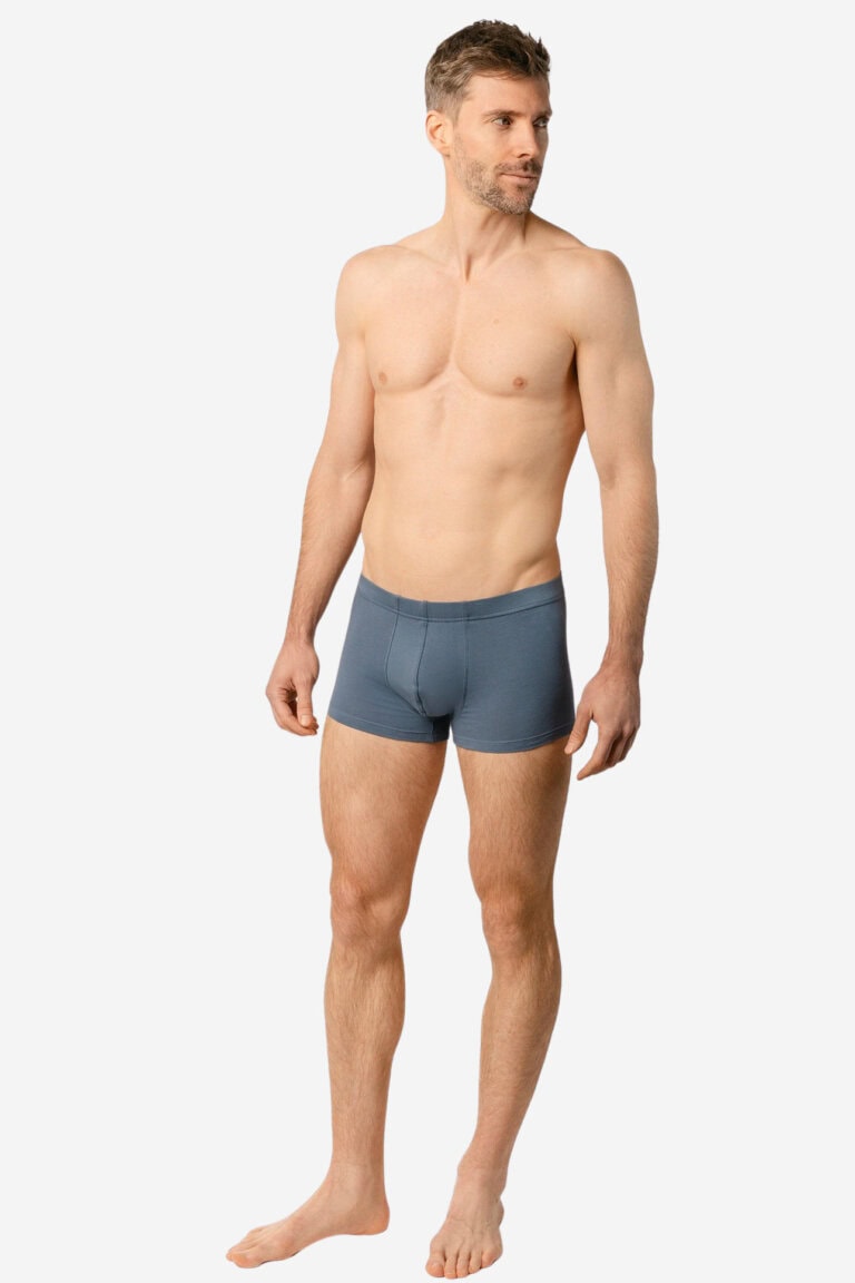 ekologiska-kalsonger-boxer-sagon-3-pack-bla-modell-helbild
